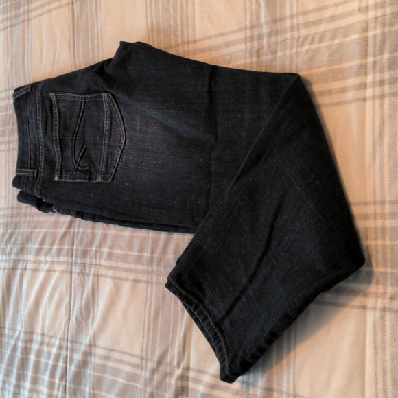 Jeans - Picture 1 of 4